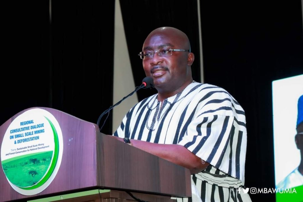 Dr. Mahamudu Bawumia   National Muslims Conference.jpeg